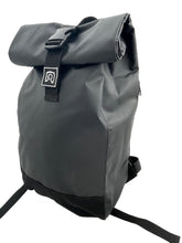 Load image into Gallery viewer, Backpack me dan - Backpack